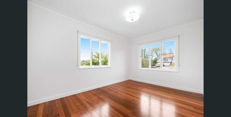 Photo - 29 Enderby Street, Mount Gravatt East QLD 4122 - Image 12