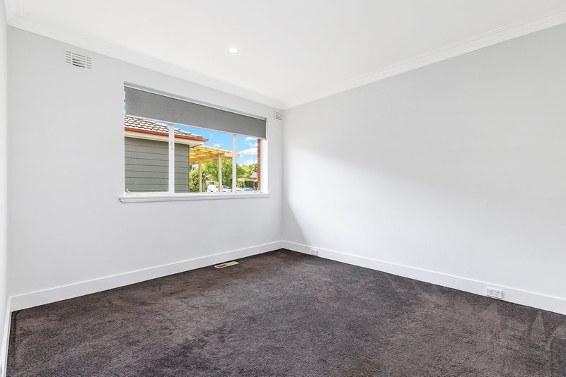 Photo - 29 Ernest Street, Crestwood NSW 2620 - Image 10