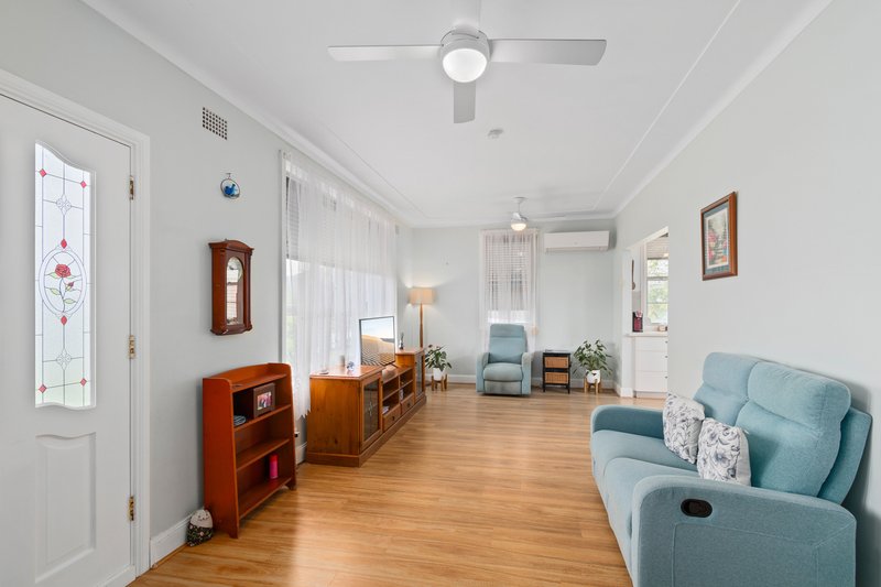 Photo - 29 Essex Street, Berkeley NSW 2506 - Image 2