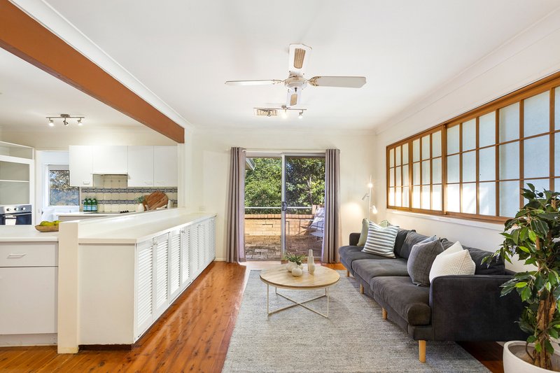 Photo - 29 Euroka Street, West Wollongong NSW 2500 - Image 4