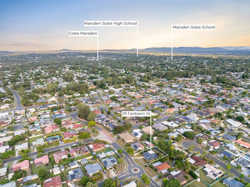 Photo - 29 Fairbairn Street, Marsden QLD 4132 - Image 17