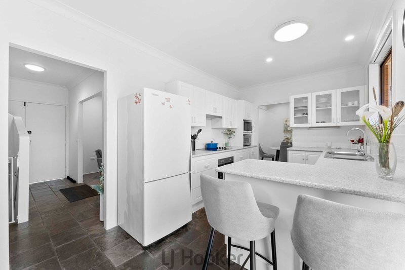 Photo - 29 Fencott Drive, Jewells NSW 2280 - Image 8