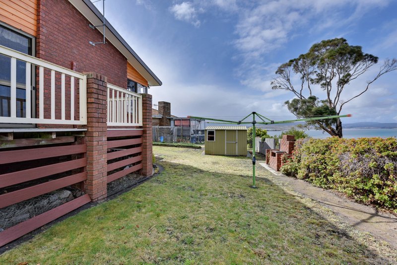 Photo - 29 Fenton Street, Midway Point TAS 7171 - Image 4