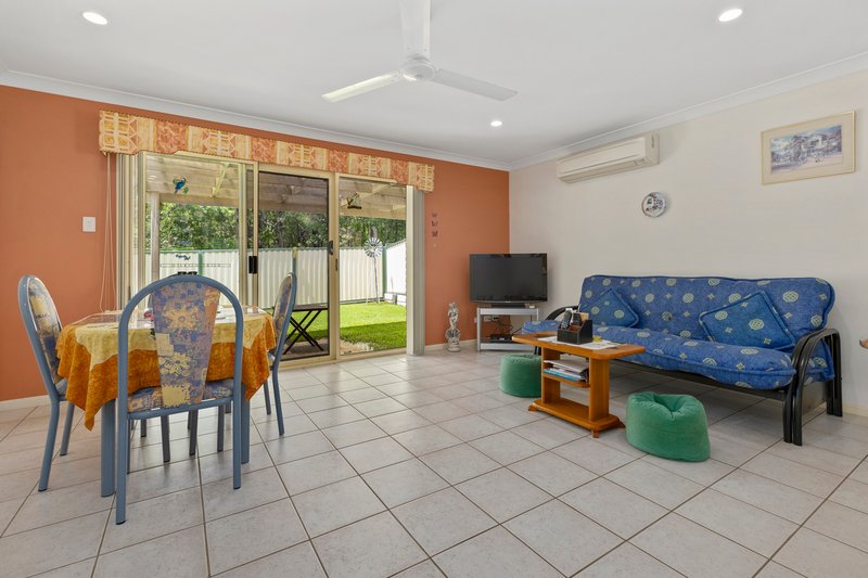 Photo - 29 Ferguson Place, Coopers Plains QLD 4108 - Image 6