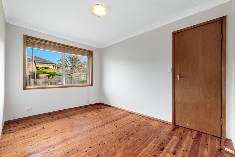 Photo - 29 Fergusson Street, Glenfield NSW 2167 - Image 6