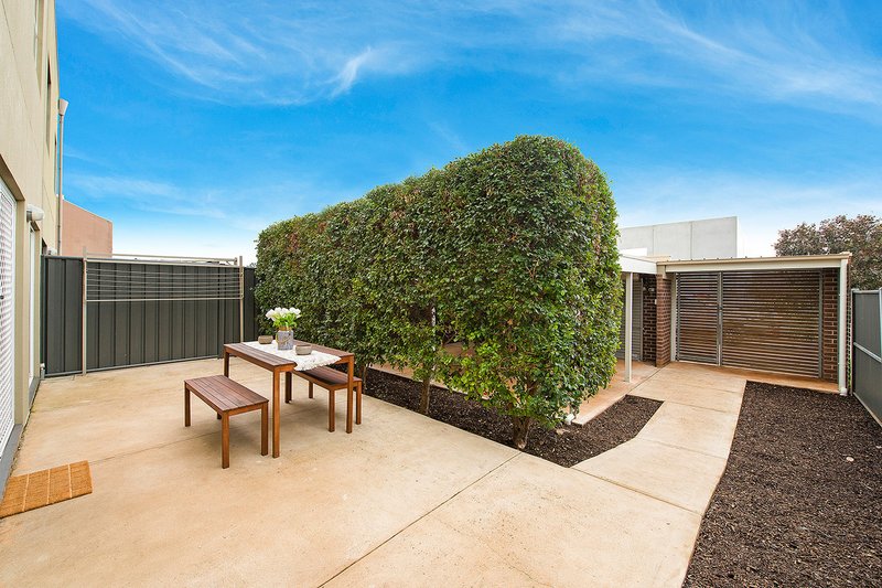 Photo - 29 Finnis Street, Blakeview SA 5114 - Image 14