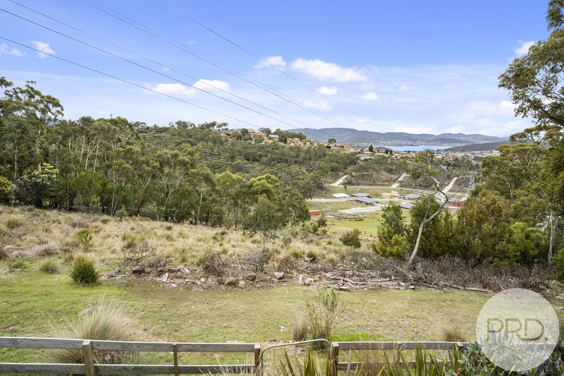 Photo - 29 Firth Road, Lenah Valley TAS 7008 - Image 23