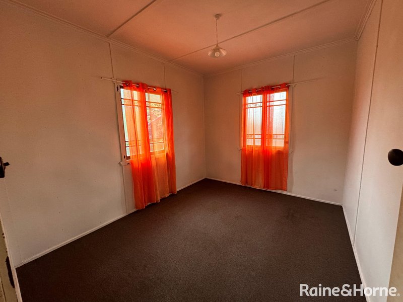 Photo - 29 Fitzroy Street, Kingaroy QLD 4610 - Image 7