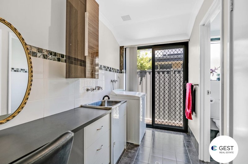 Photo - 29 Flagstaff Road, Landsdale WA 6065 - Image 17