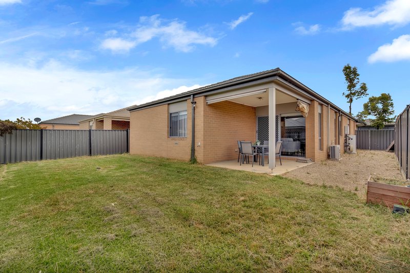 Photo - 29 Fortitude Drive, Craigieburn VIC 3064 - Image 24