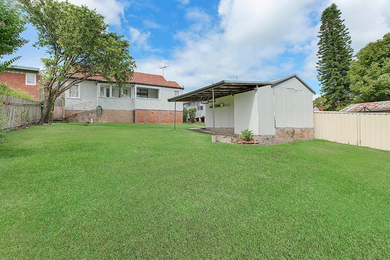 Photo - 29 Fourth St , Booragul NSW 2284 - Image 2