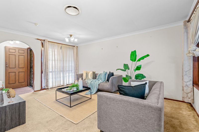 Photo - 29 Fuchsia Crescent, Quakers Hill NSW 2763 - Image 2