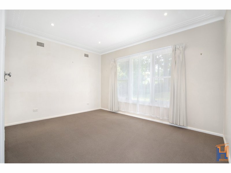 Photo - 29 Garibaldi Street, Armidale NSW 2350 - Image 7