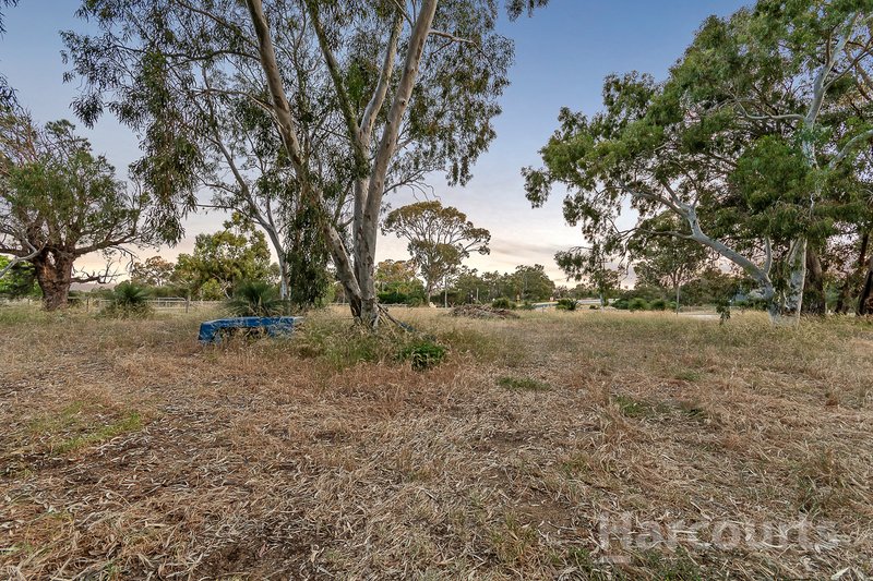 Photo - 29 Gibbs Road, Nowergup WA 6032 - Image 20