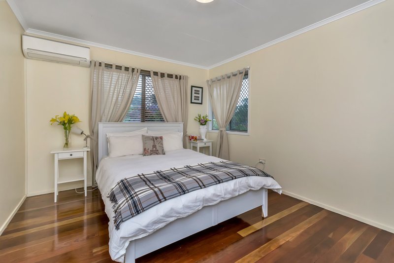 Photo - 29 Gibbs Street, Riverview QLD 4303 - Image 5