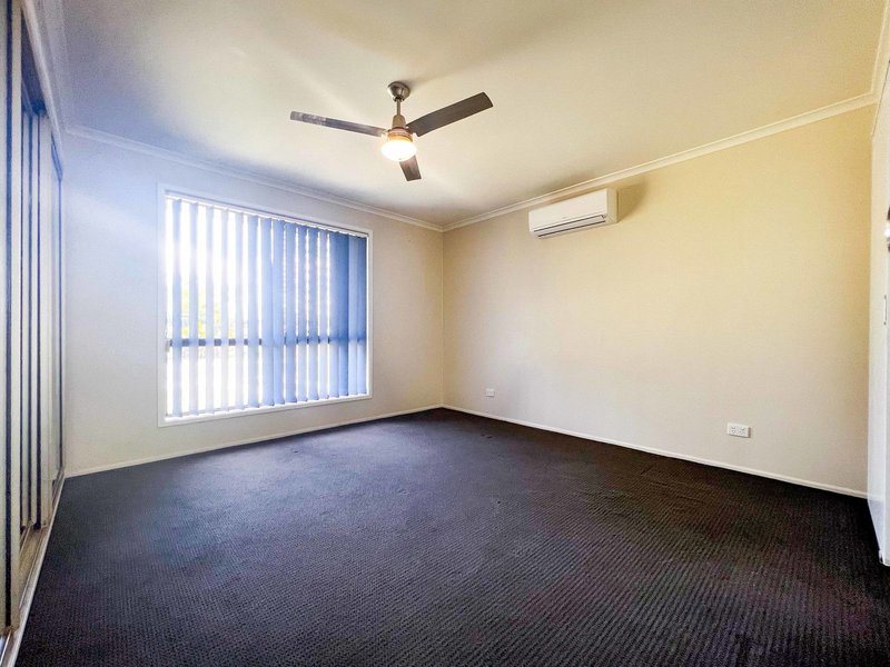 Photo - 29 Gillian Street, Beachmere QLD 4510 - Image 6