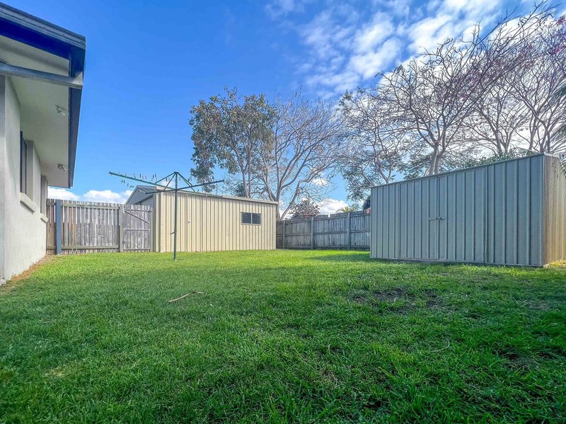 Photo - 29 Gillian Street, Beachmere QLD 4510 - Image 13