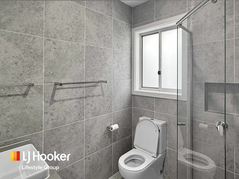 Photo - 29 Giovanni Street, Oran Park NSW 2570 - Image 7