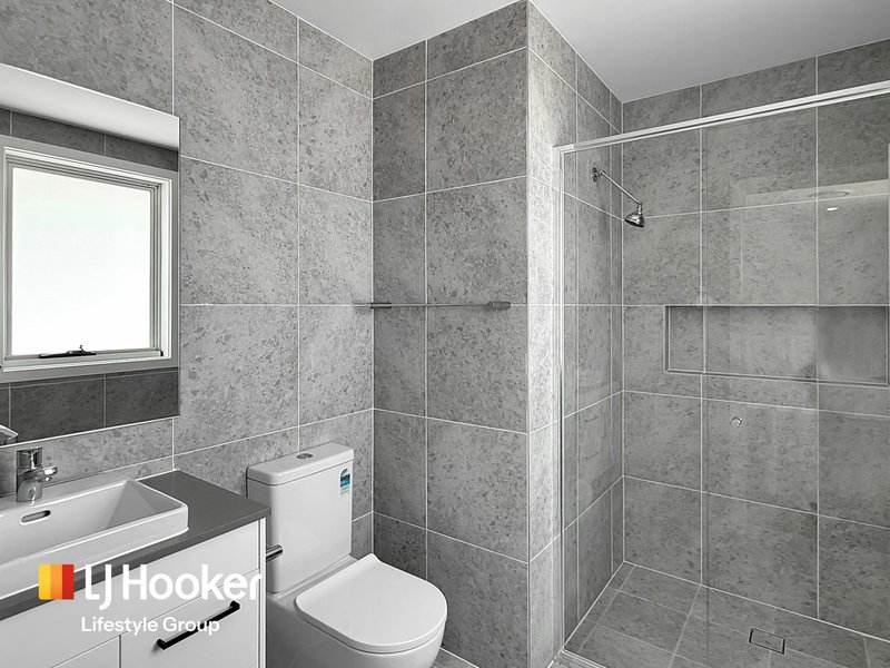 Photo - 29 Giovanni Street, Oran Park NSW 2570 - Image 14