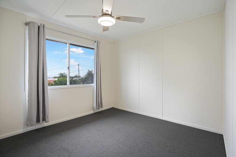 Photo - 29 Glegg Street, West Gladstone QLD 4680 - Image 6