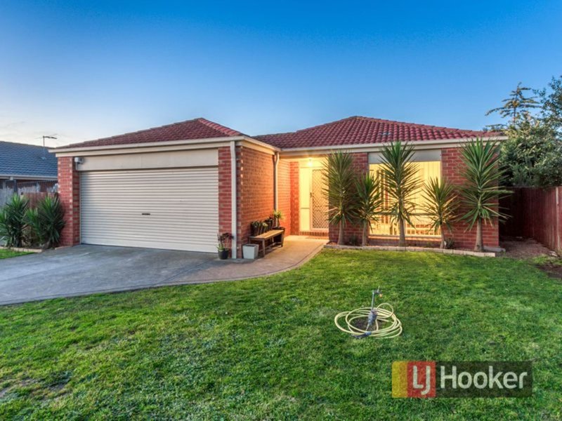 29 Glenaire Crescent, Cranbourne West VIC 3977