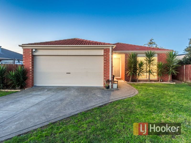 Photo - 29 Glenaire Crescent, Cranbourne West VIC 3977 - Image 15