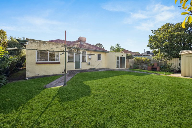 Photo - 29 Glenavon Street, Woodville South SA 5011 - Image 15