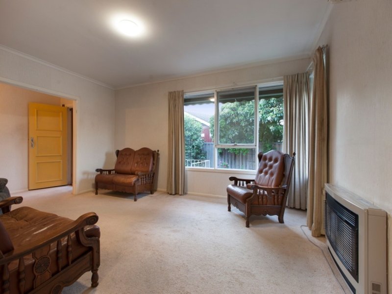 Photo - 29 Glenelg Avenue, Frankston VIC 3199 - Image 8