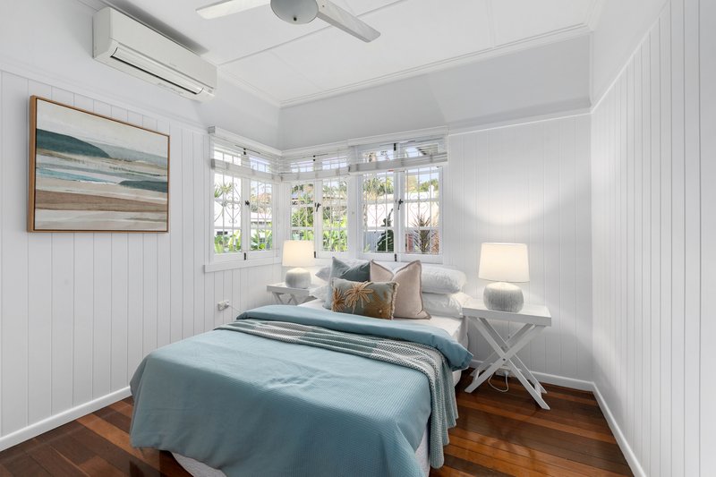 Photo - 29 Glindemann Drive, Holland Park QLD 4121 - Image 11