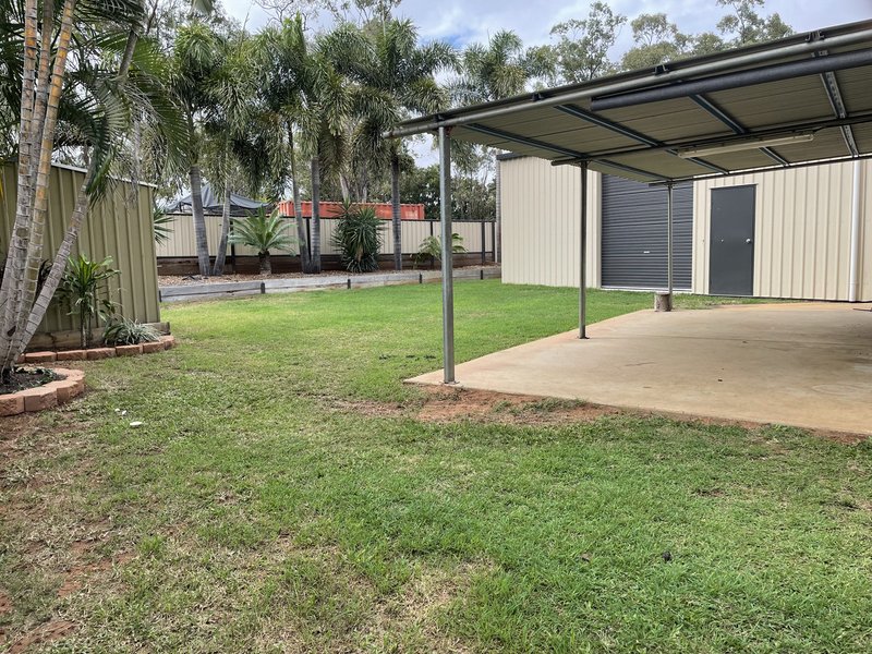 Photo - 29 Goolagong Crescent, Moranbah QLD 4744 - Image 16