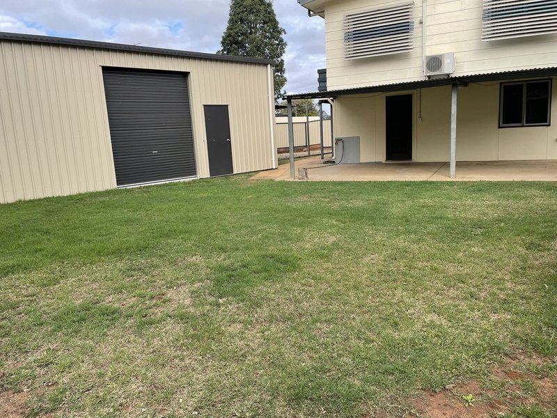 Photo - 29 Goolagong Crescent, Moranbah QLD 4744 - Image 17