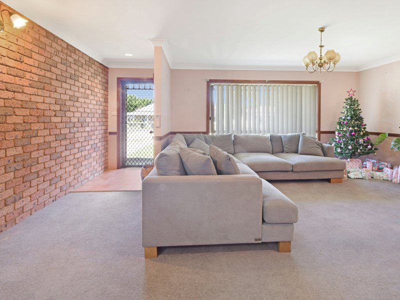 Photo - 29 Gordon Street, Young NSW 2594 - Image 13