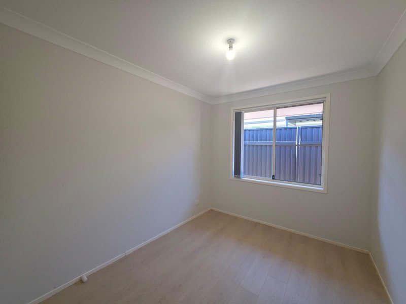 Photo - 29 Greenhood Crescent, Denham Court NSW 2565 - Image 8