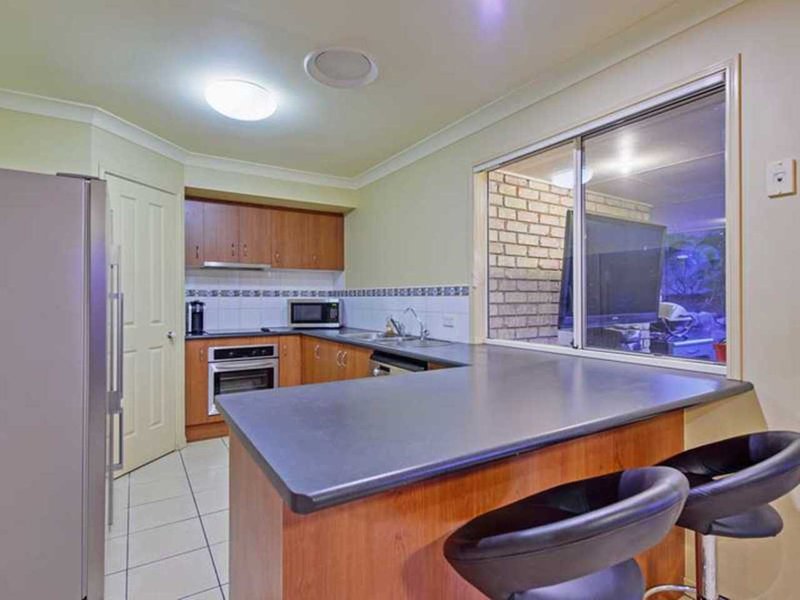 Photo - 29 Greenway Boulevard, Maudsland QLD 4210 - Image 13