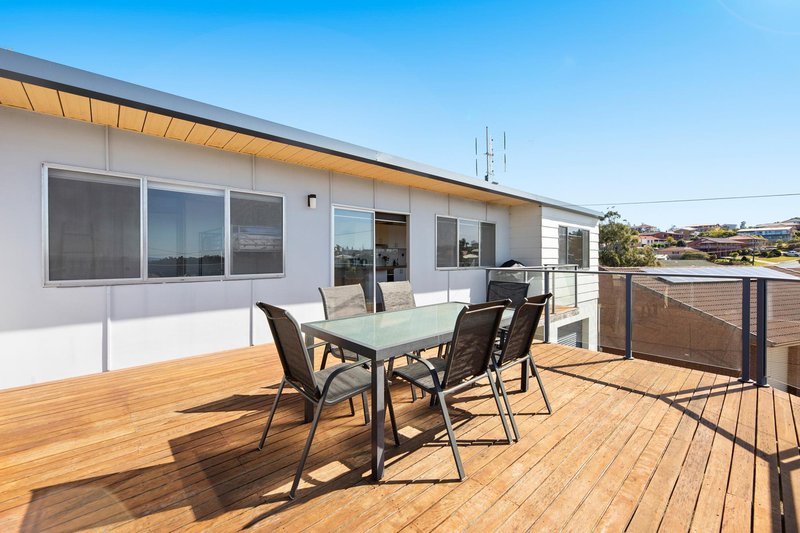 Photo - 29 Grenville Avenue, Tuross Head NSW 2537 - Image 8