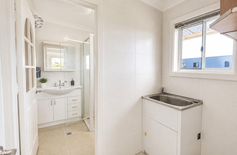 Photo - 29 Greystanes Road, Greystanes NSW 2145 - Image 4