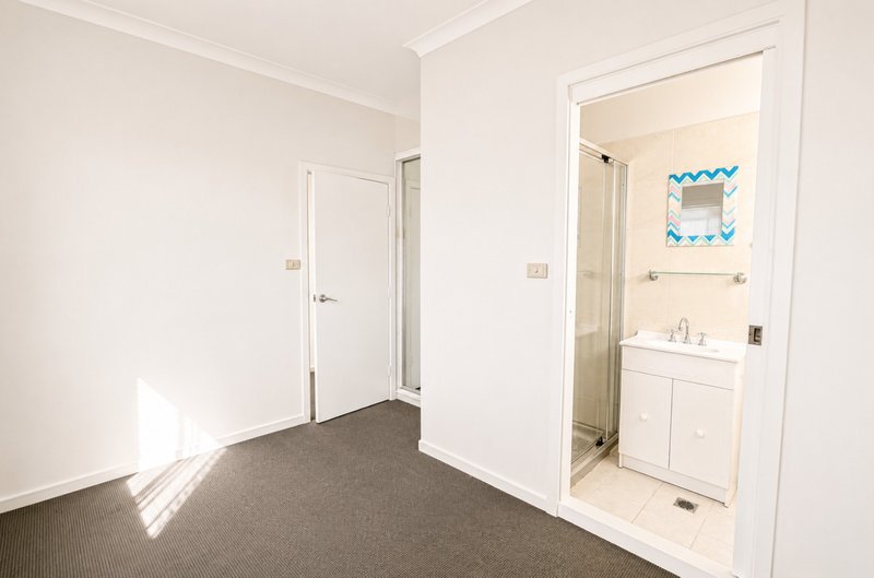 Photo - 29 Greystanes Road, Greystanes NSW 2145 - Image 9