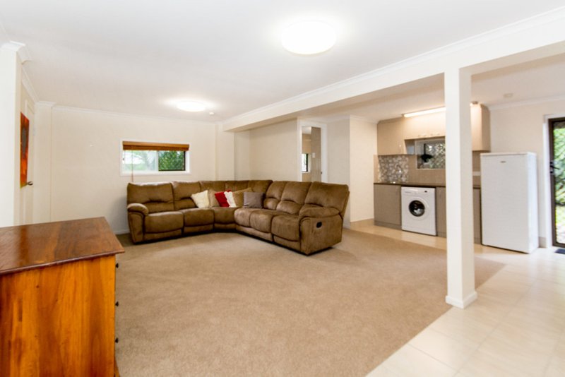 Photo - 29 Groth Road, Boondall QLD 4034 - Image 2