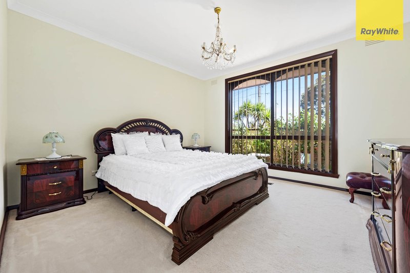 Photo - 29 Gumtree Close, St Albans VIC 3021 - Image 11