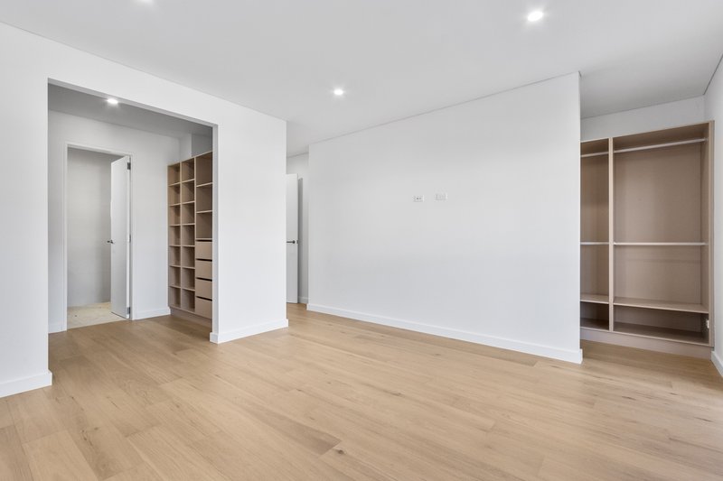 Photo - 29 Gwawley Parade, Miranda NSW 2228 - Image 5