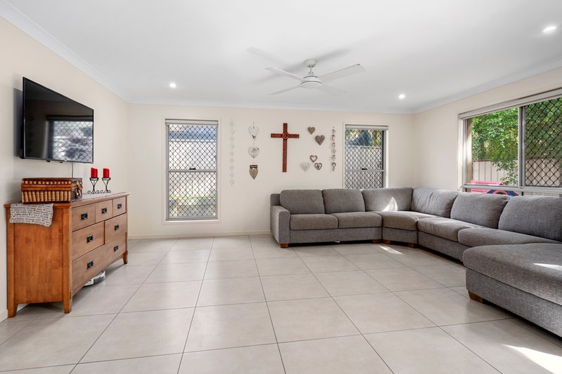 Photo - 29 Hailar Street, Shailer Park QLD 4128 - Image 12