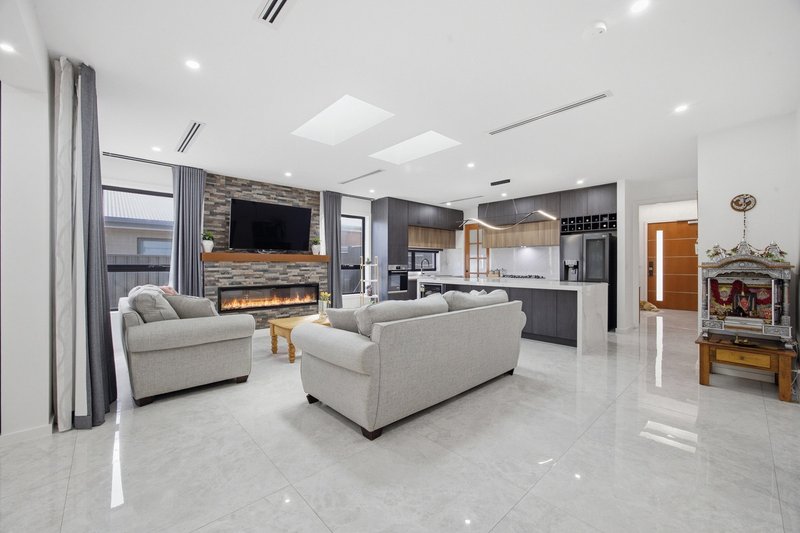 Photo - 29 Harriott Street, Wright ACT 2611 - Image 22
