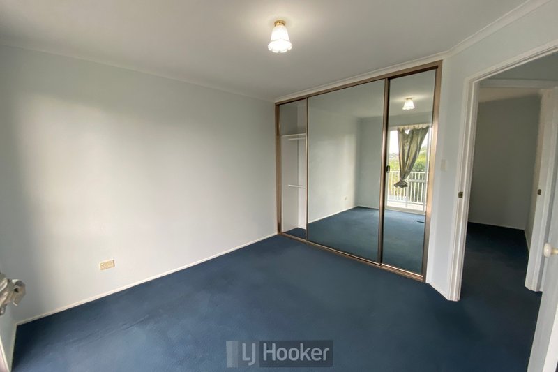 Photo - 29 Haslemere Crescent, Buttaba NSW 2283 - Image 7