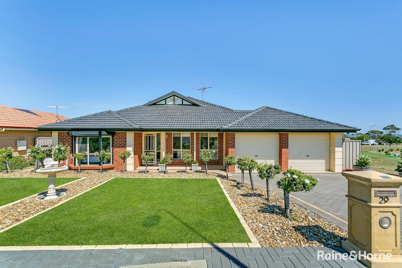 Photo - 29 Henley Circuit, Seaford Rise SA 5169 - Image 22