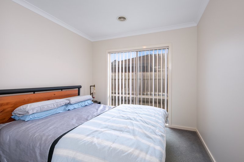 Photo - 29 Higgs Circuit, Sunbury VIC 3429 - Image 5