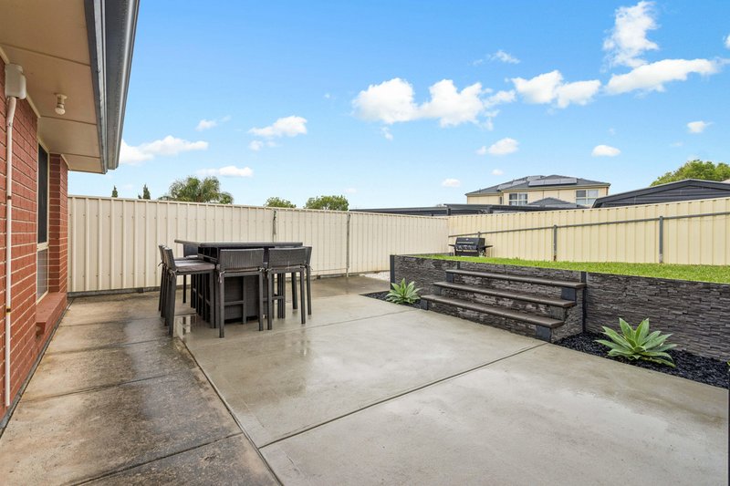 Photo - 29 Highview Circuit, Greenwith SA 5125 - Image 11