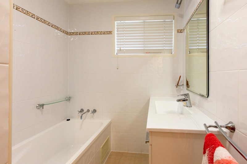 Photo - 29 Hillside Terrace, Mount Pleasant QLD 4740 - Image 9