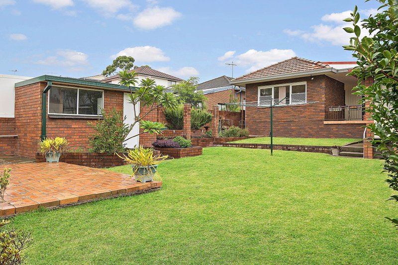 Photo - 29 Hillview Street, Sans Souci NSW 2219 - Image 9