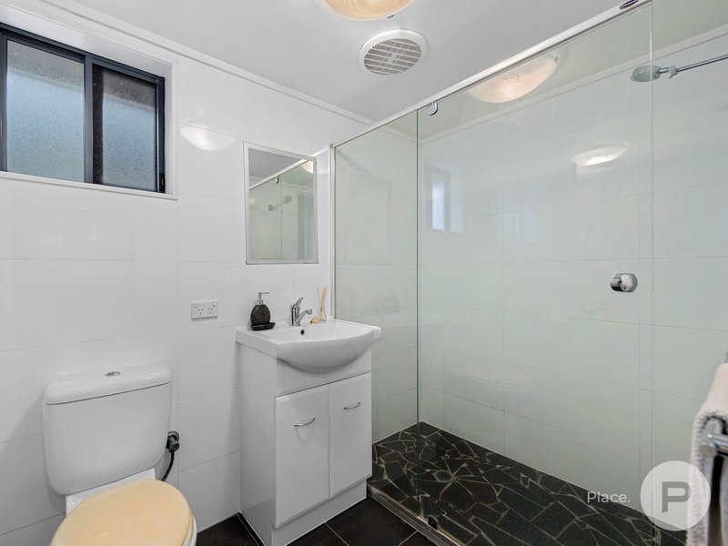 Photo - 29 Hilton Street, East Brisbane QLD 4169 - Image 11