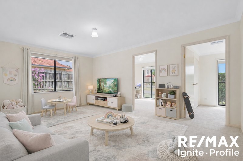 Photo - 29 Hindmarsh Place, Westlake QLD 4074 - Image 11